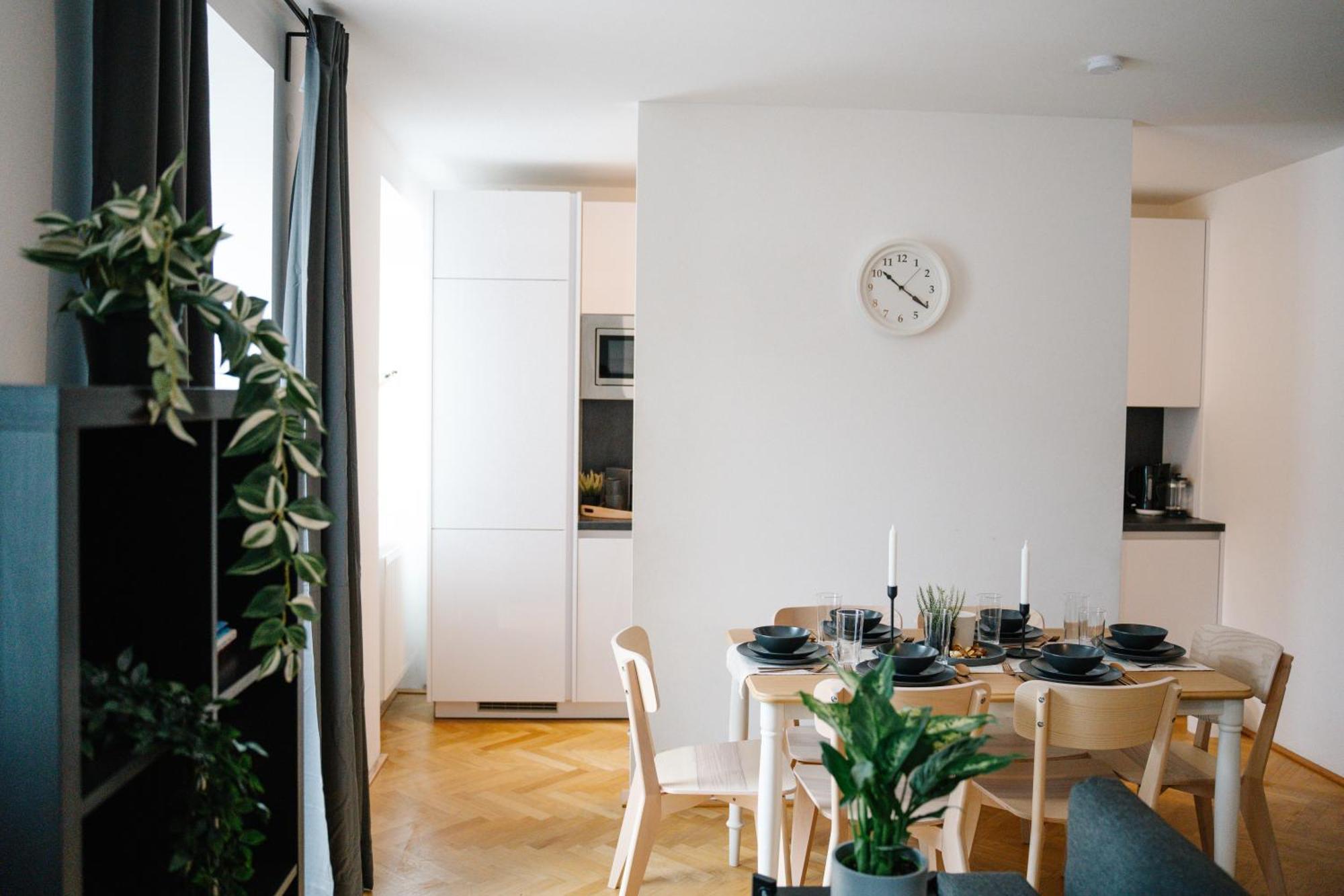 110Qm, 4 Bedrooms, Near Schoenbrunn - Axara Housing Osw 33 Vienna Exterior photo